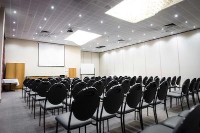 بست وسترن آیرپرت متل اند کنونشن سنتر