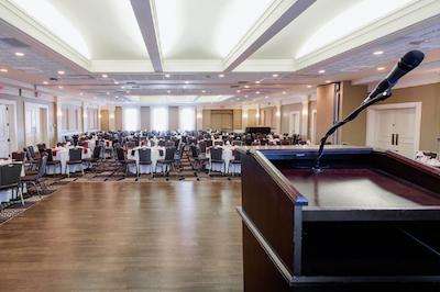 اکسکوتیو ریال هتل لدوک-نیسکو