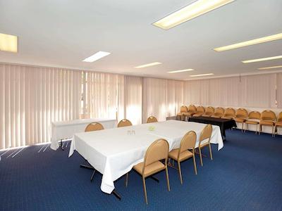 ایبیز استیلز اسوان هیل هتل