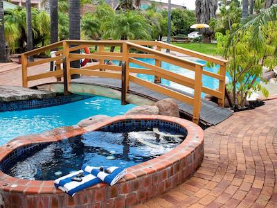 ایبیز استیلز اسوان هیل هتل