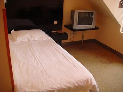 متل 168 ان یوان رود این