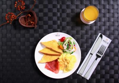 ونستار زهنگهوا