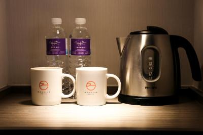 ونستار زهنگهوا