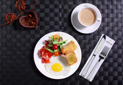 ونستار زهنگهوا