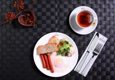 ونستار زهنگهوا