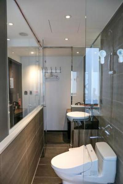 ونستار زهنگهوا