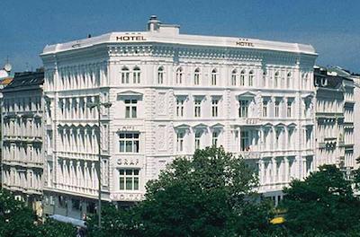 نووم هتل گراف ملتک