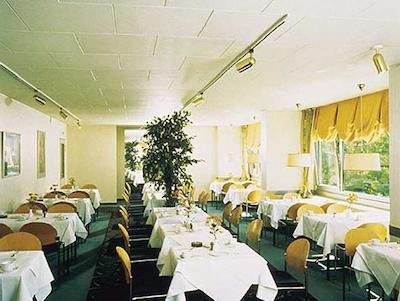 نووم هتل گراف ملتک