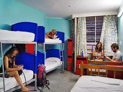 نمادز اسپلاناد باکپاکر