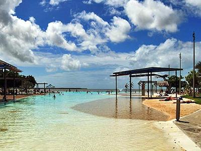 نمادز اسپلاناد باکپاکر