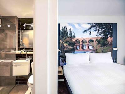 مرکور لاونسستون