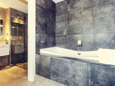 مرکور لاونسستون