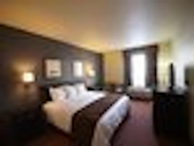 سوپر 8 کبک سیتی/است فی