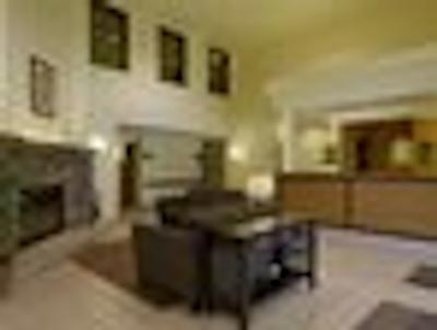 سوپر 8 کبک سیتی/است فی