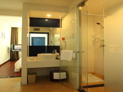 بی اند بی این شایاجو