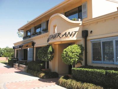 د تون هوس متر این