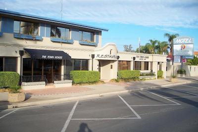 د تون هوس متر این