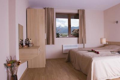 ویت پیکز لوکسوری سلف کاترینگ اپارتمنتز