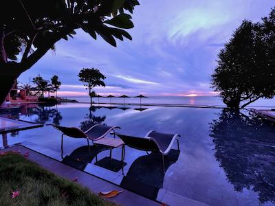 و ویلاز هوا هین