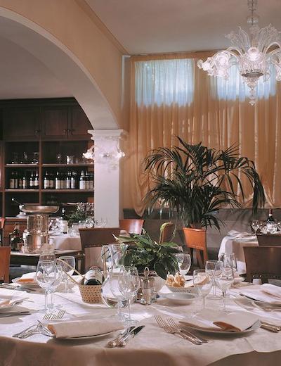 بست وسترن گراند هتل گوینیجی