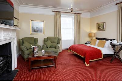 بست وسترن هنبوری لج هتل