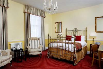 بست وسترن هنبوری لج هتل