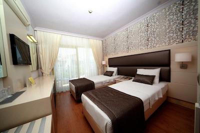 گراند فارز هتل