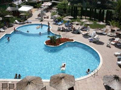 جویا پارک کمپلکس