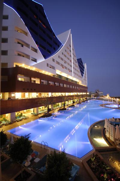 اورنج کانتی ریزورت هتل آلانیا