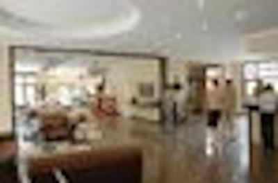 ازالیا اپارت هتل