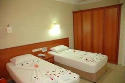 ازالیا اپارت هتل