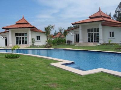 بانیان د ریزرت هوا هین