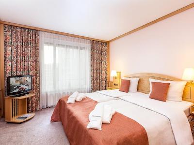 لیوینگ هتل گرسر کورفورست