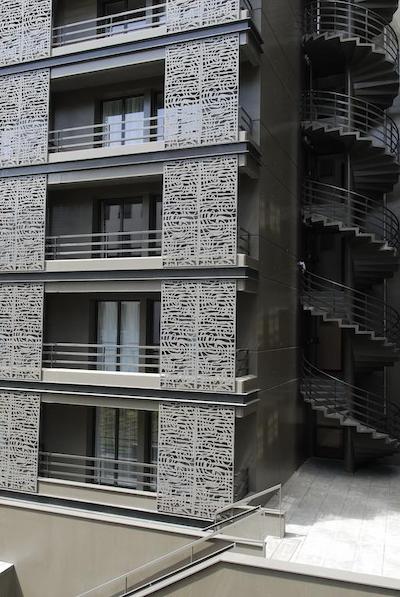 اپاردتل اداجیو بردیوکس گامبتا