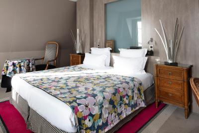 هتل رجنتز گاردن