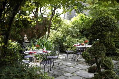 هتل رجنتز گاردن