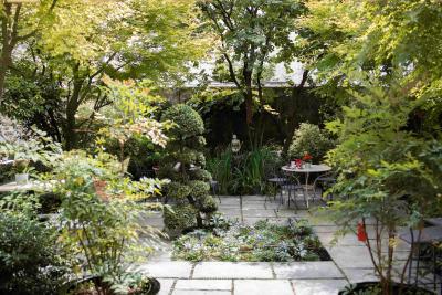 هتل رجنتز گاردن