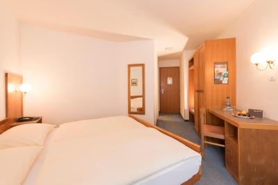 هتل سهویزرهف