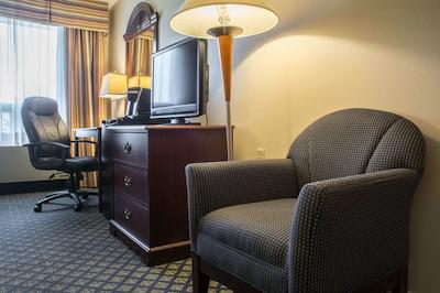 کمفرت این اند سویتز