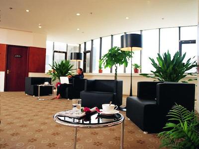 بی اند بی این المپیک ویلیج