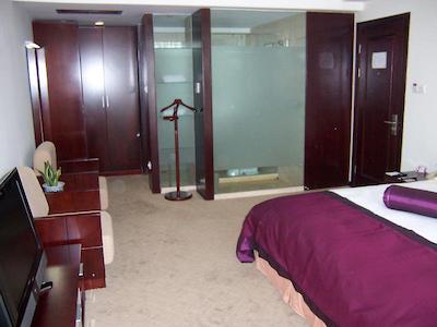 وست لاک گولدن پلازا