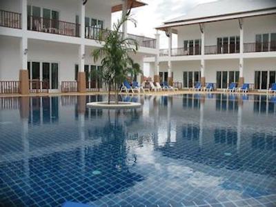 نادیوانا سرویسد اپارتمنتز