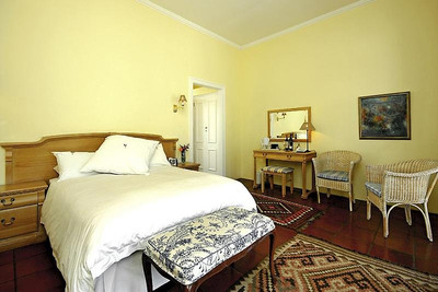 اوبرج رزندال گوست فارم