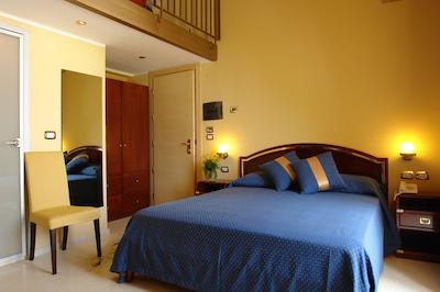 کرت دی نتونو