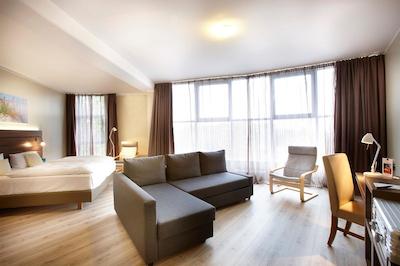 هتل کیل بای گولدن تولیپ