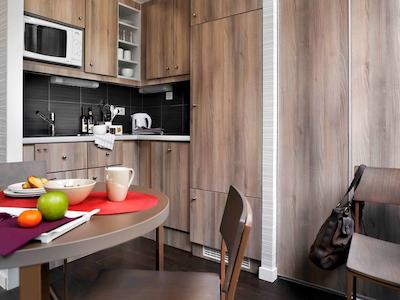 اپاردتل اداجیو استراسبورگ پلاس کلبر