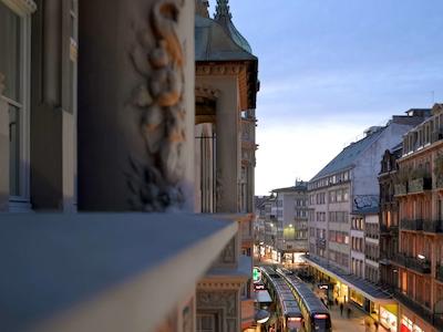 اپاردتل اداجیو استراسبورگ پلاس کلبر