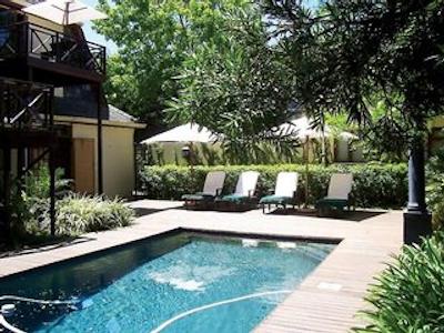 فیو اسیسُنز