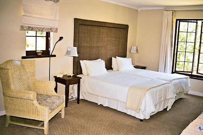 فیو اسیسُنز