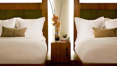 رنیسانس نو یرک هتل 57